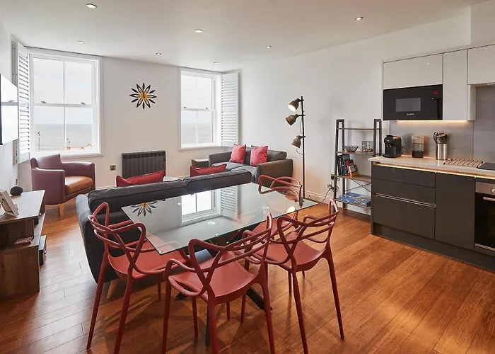 Host & Stay - Number Ten At Carlill